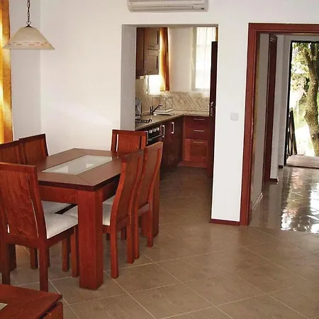 Village Bay View Villas Iii *